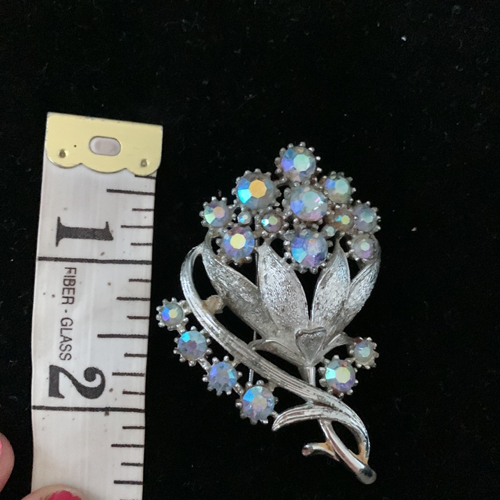 Vintage Coro brooch - Picture 7 of 8